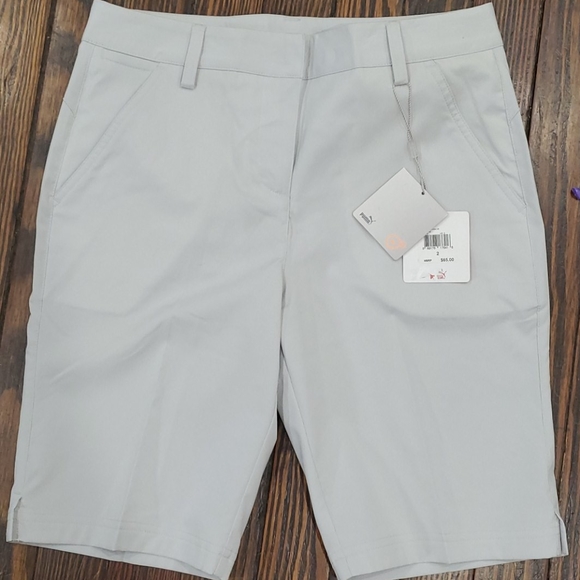 Nwt women's Puma Golf Shorts size 2 - Picture 1 of 4
